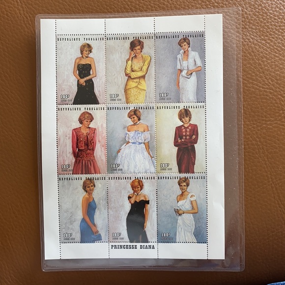 Princess Diana Royal Gown Plate Block Of 9 W/COA International Collector Society - Picture 3 of 3